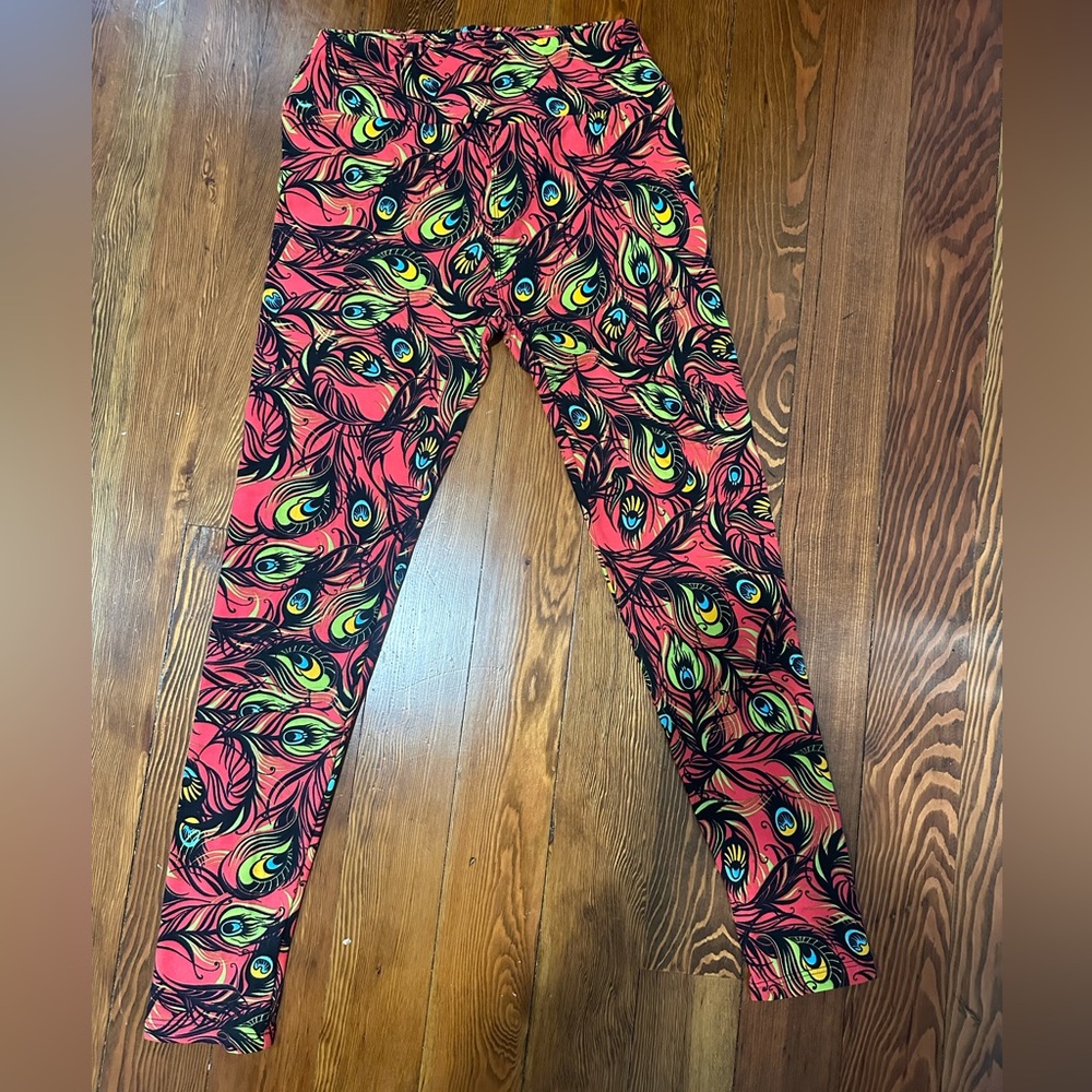 Brand new- Never Worn LuLaRoe leggings